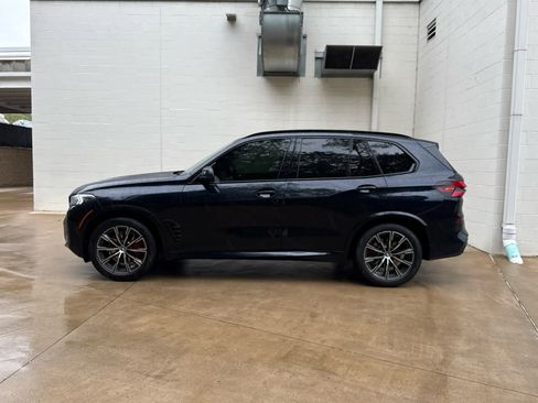 Certified 2024 BMW X5 xDrive40i w/ M Sport Package image 5