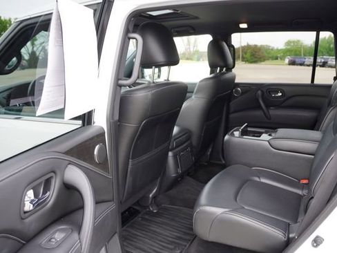 Used 2020 INFINITI QX80 Luxe w/ Edition 30 Package AWD/4WD image 17