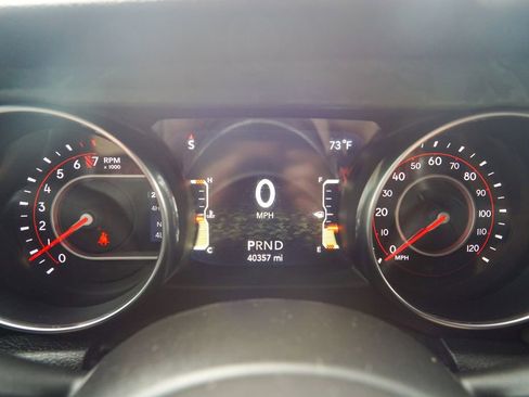 Used 2019 Jeep Wrangler Unlimited Rubicon AWD/4WD image 23