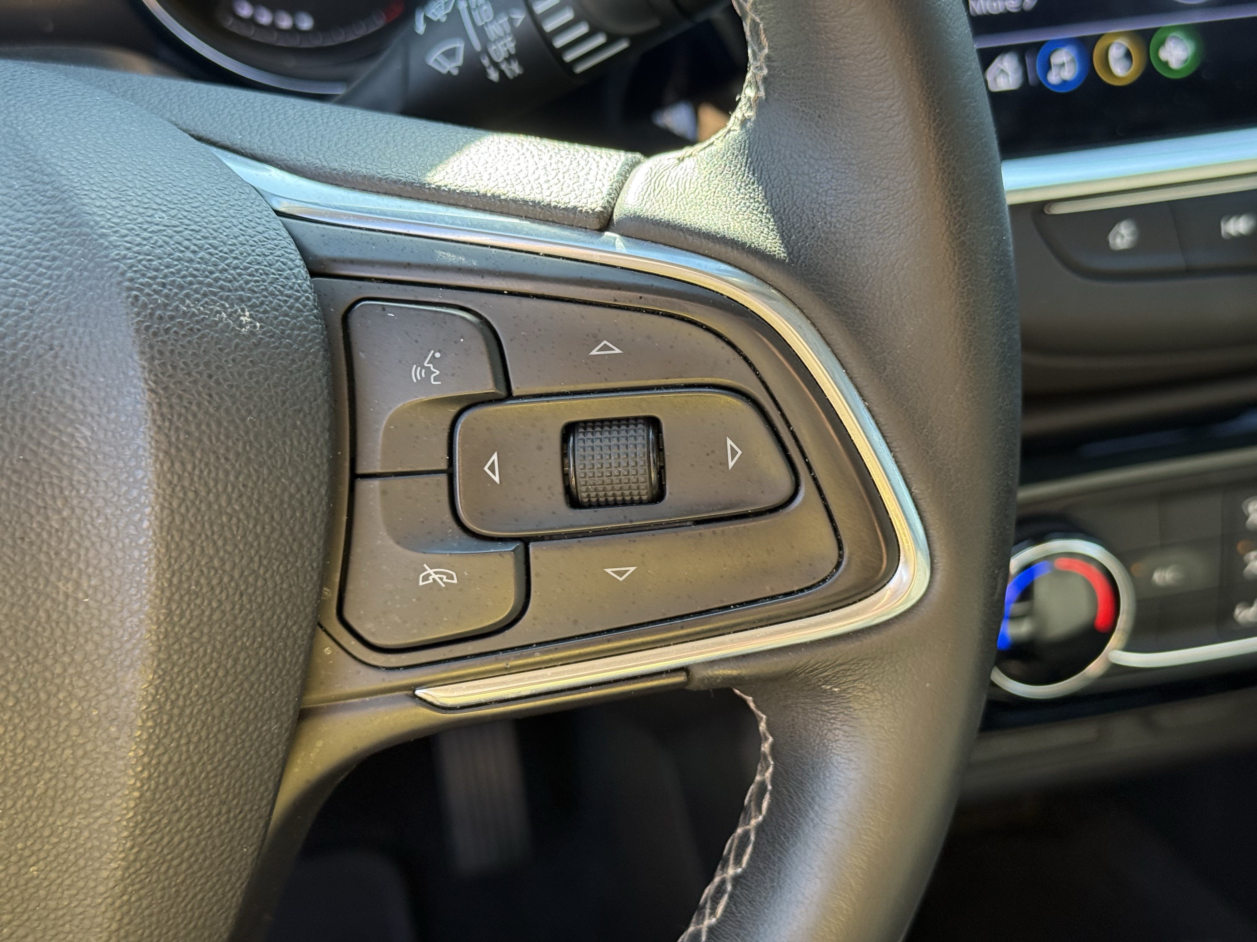 Used 2023 Buick Encore GX Preferred FWD image 17