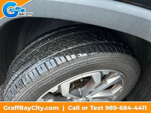 Used 2018 GMC Terrain SLT w/ Preferred Package image 28