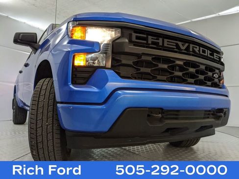 Used 2025 Chevrolet Silverado 1500 Custom image 27