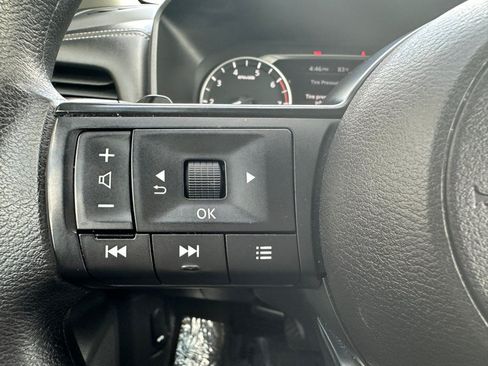 Used 2024 Nissan Rogue SV FWD image 15