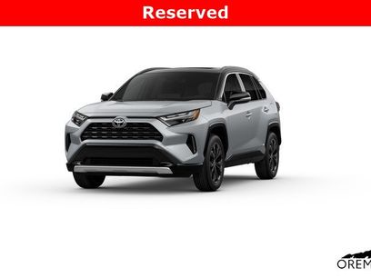 New 2025 Toyota RAV4 XSE w/ Weather Package