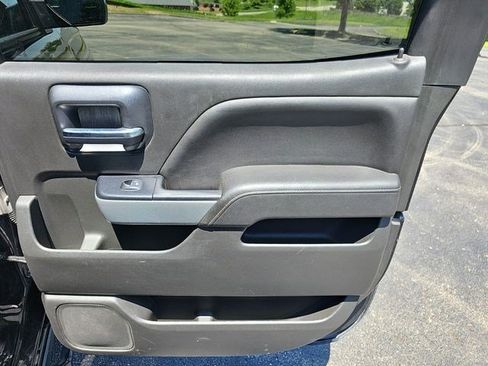 Used 2018 Chevrolet Silverado 1500 LT w/ All Star Edition AWD/4WD image 16