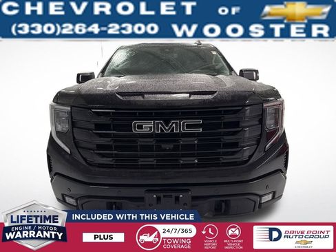 Used 2024 GMC Sierra 1500 Elevation w/ Elevation Premium Package image 9