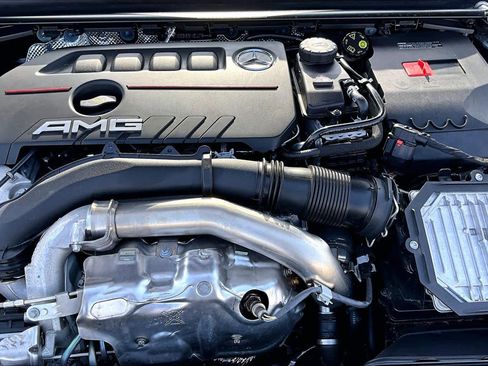 Used 2025 Mercedes-Benz CLA 35 AMG 4MATIC image 33
