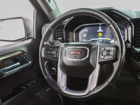 Used 2022 GMC Sierra 1500 Elevation w/ Preferred Package AWD/4WD image 13