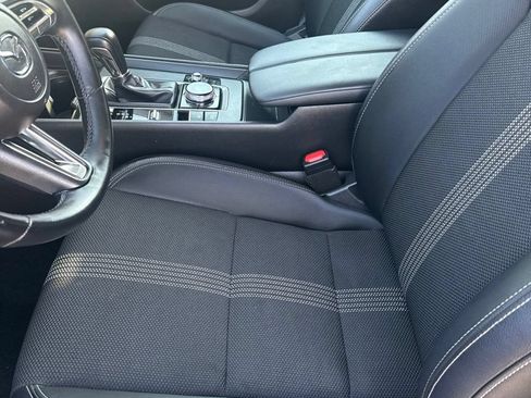 Certified 2025 MAZDA CX-50 AWD 2.5 S w/ Preferred Package image 17