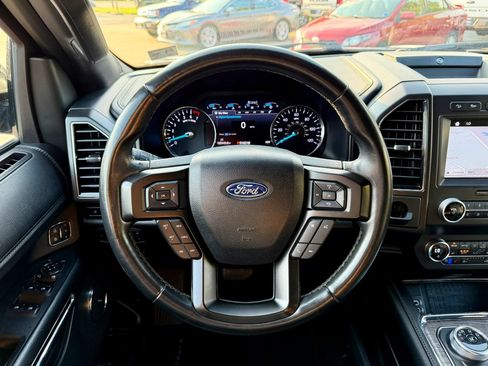 Used 2019 Ford Expedition Limited AWD/4WD image 17