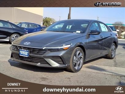 Certified 2025 Hyundai Elantra SEL