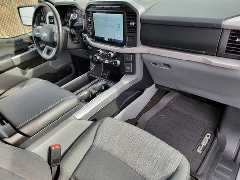 Certified 2022 Ford F150 XLT w/ Equipment Group 302A High image 25