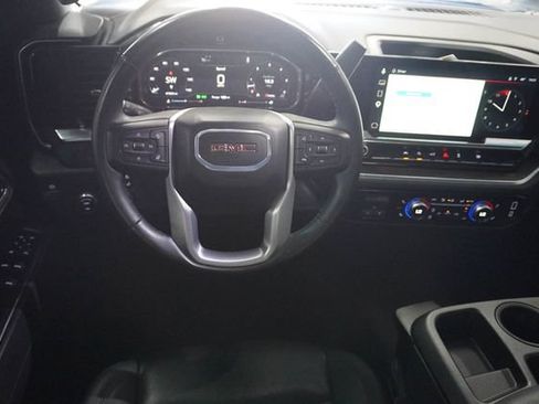 Used 2025 GMC Sierra 1500 SLT RWD image 15