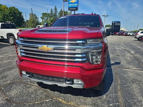 Used 2022 Chevrolet Silverado 2500 High Country w/ Z71 Off-Road Package image 5