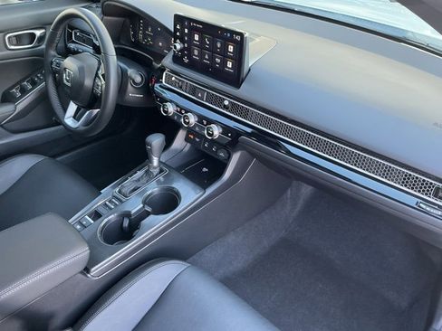 Used 2025 Honda Civic Sport image 21
