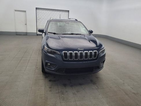 Used 2020 Jeep Cherokee Latitude Plus w/ Cold Weather Group AWD/4WD image 14