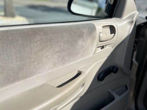 Used 2004 Dodge Dakota SLT image 7