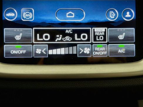 Used 2024 Subaru Ascent Premium w/ Convenience Package AWD/4WD image 17