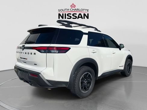 Used 2025 Nissan Pathfinder Rock Creek AWD/4WD image 6