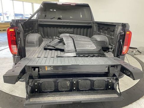 Certified 2022 GMC Sierra 1500 Elevation w/ LPO, Elevation Black Package image 26