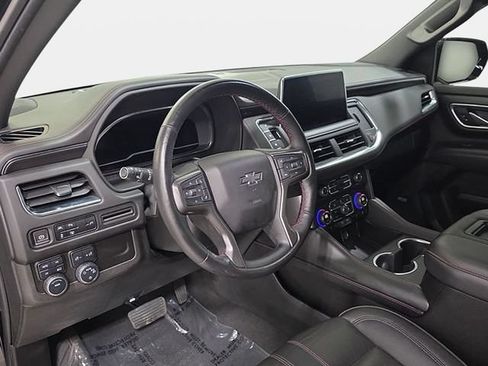 Used 2022 Chevrolet Suburban RST w/ Luxury Package AWD/4WD image 16