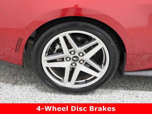 Used 2024 Ford Mustang Premium image 6