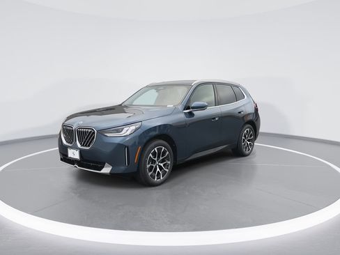 New 2026 BMW X3 xDrive30 w/ Convenience Package image 4