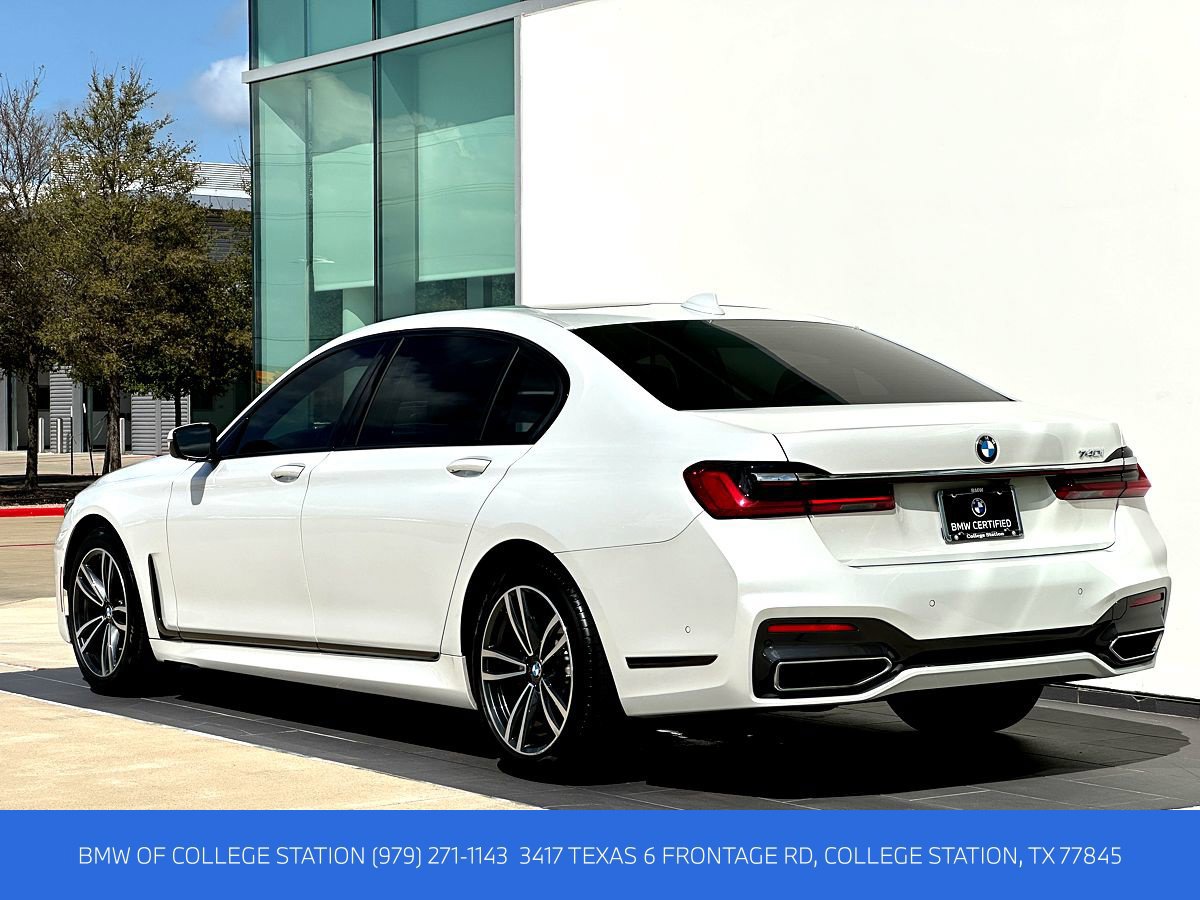 Certified 2022 BMW 740i w/ M Sport Package RWD image 6