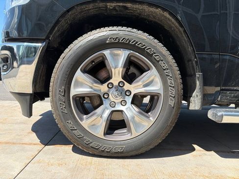 Used 2023 RAM 1500 Laramie AWD/4WD image 31