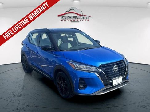 Used 2024 Nissan Kicks SR w/ SR Premium Package FWD image 1