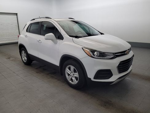 Used 2018 Chevrolet Trax LT w/ Driver Confidence Package FWD image 13