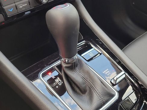 New 2026 Jeep Compass Latitude image 24