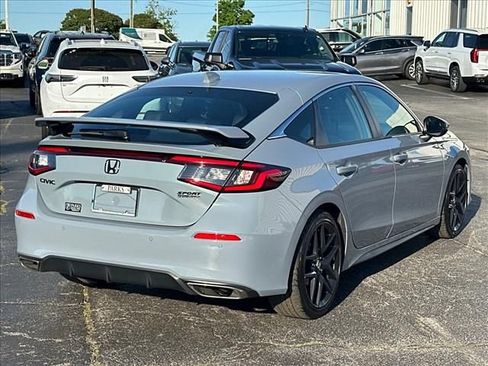 Used 2024 Honda Civic Sport Touring image 11