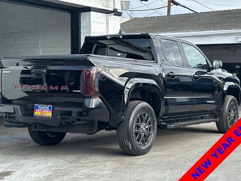 Used 2024 Toyota Tacoma SR5 image 4