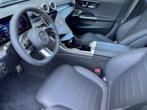 Used 2025 Mercedes-Benz C 300 4MATIC Sedan image 10