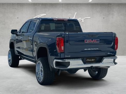 Used 2020 GMC Sierra 1500 SLT RWD image 14