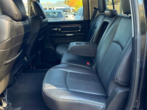Used 2018 RAM 1500 Laramie w/ Convenience Group image 33