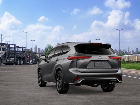 New 2026 Toyota Highlander XSE AWD/4WD image 7