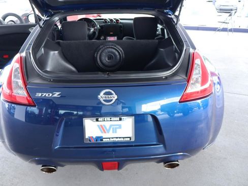 Used 2017 Nissan 370Z Coupe RWD image 27