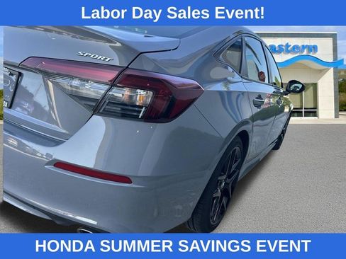 Used 2025 Honda Civic Sport image 9