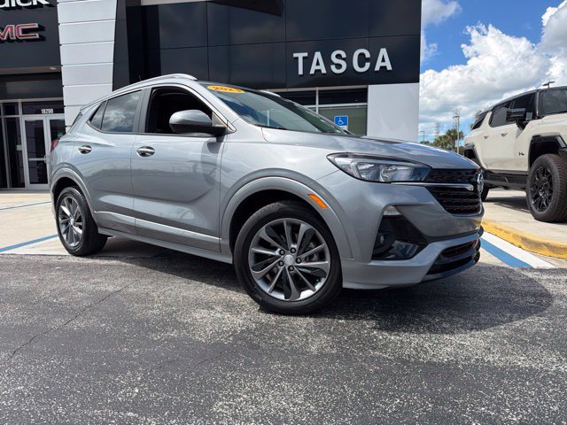 Used 2023 Buick Encore GX Select w/ Sport Touring Package FWD image 1