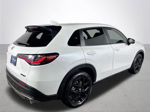Certified 2024 Honda HR-V Sport image 7