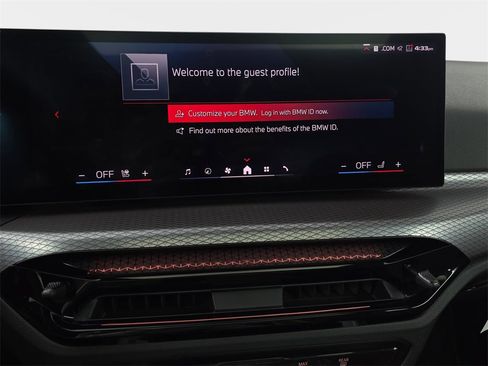 Used 2025 BMW 440i xDrive Coupe w/ Premium Package image 23