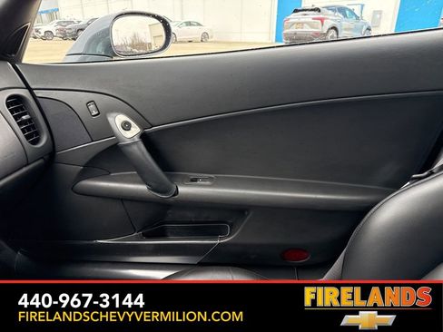 Used 2010 Chevrolet Corvette Coupe w/ 1LT image 20