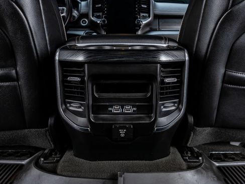 Used 2023 RAM 1500 Laramie AWD/4WD image 33