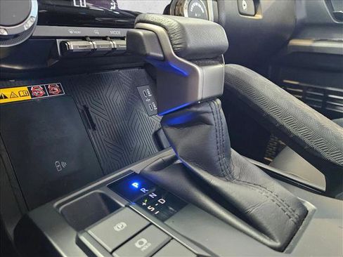 Used 2024 Toyota Tacoma SR5 w/ SR5 Upgrade Package image 10