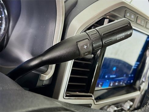 Used 2022 Ford F350 Lariat w/ Lariat Ultimate Package image 17