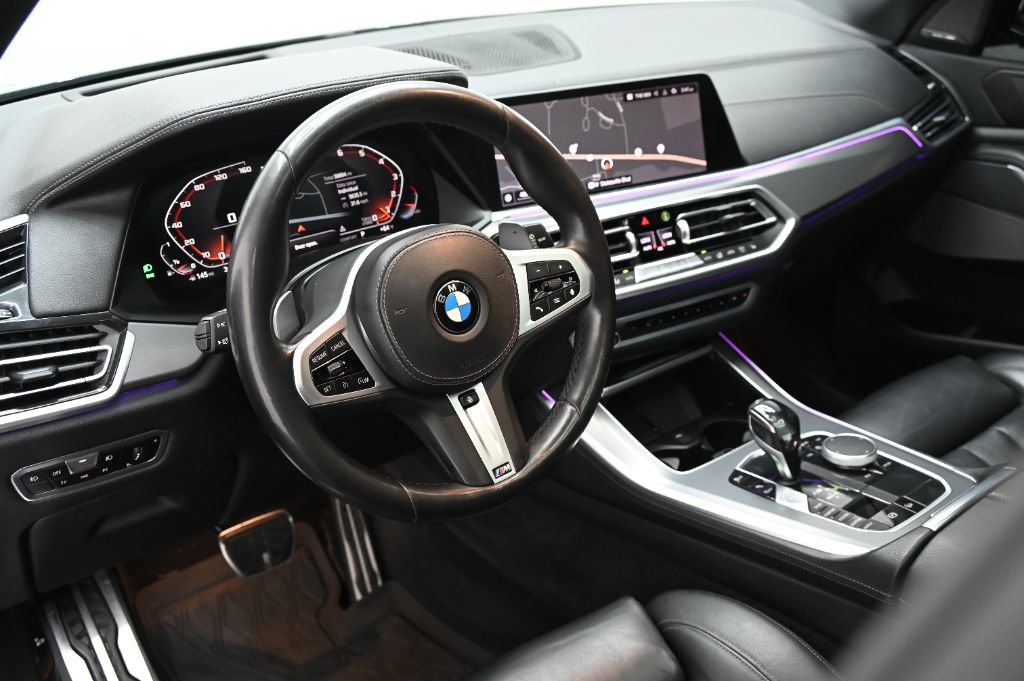Used 2020 BMW X5 M50i w/ Premium Package AWD/4WD image 23
