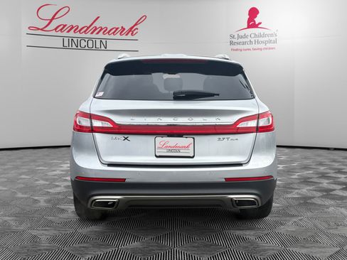 Used 2018 Lincoln MKX Black Label w/ Driver Assistance Package AWD/4WD image 4
