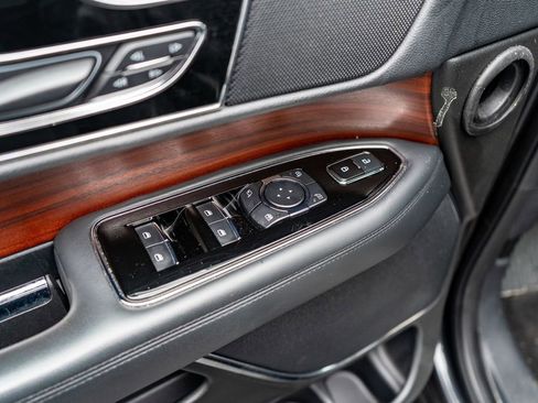 Used 2023 Lincoln Navigator Reserve AWD/4WD image 20